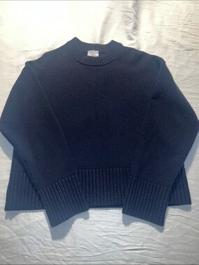 H&M Women's Navy Crewneck Ribbed Hem Sweater